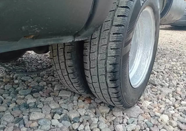 IVECO 35C15 Bliźniak 