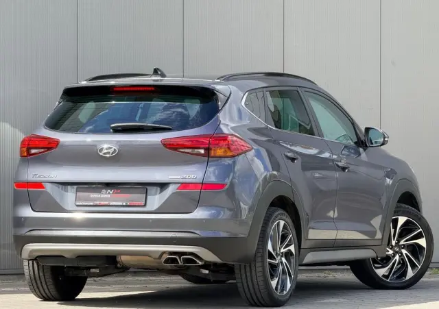 HYUNDAI Tucson Blue 2.0 CRDi 4WD Premium