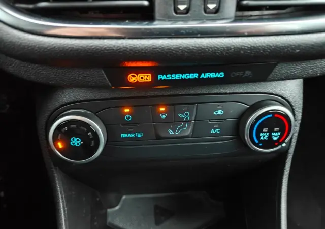 FORD Fiesta 1.0 EcoBoost Start-Stop Celebration