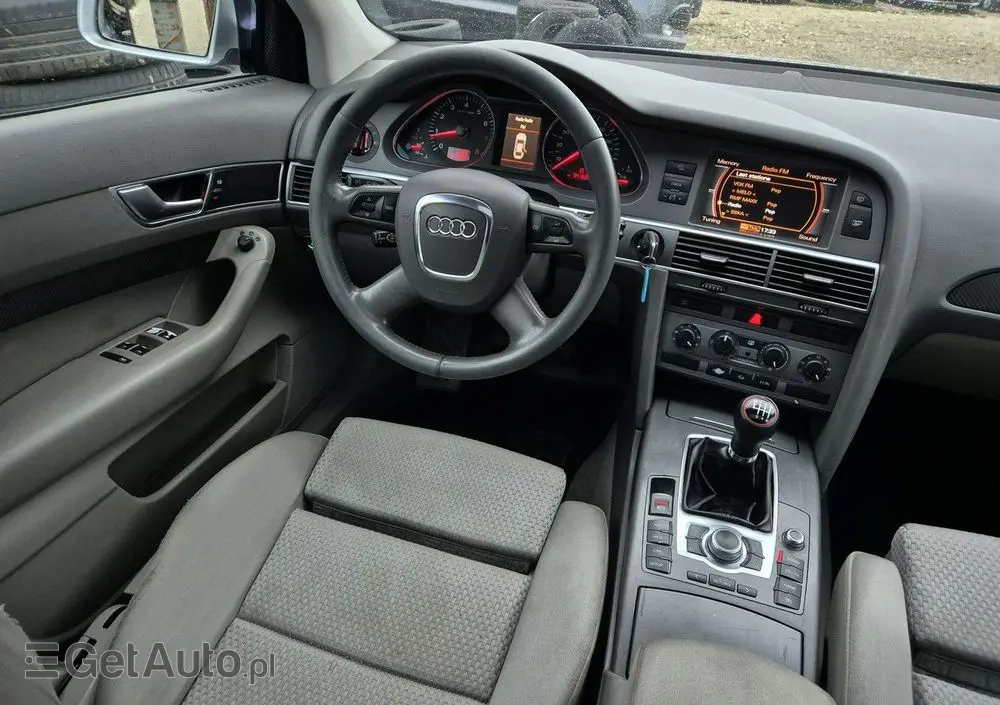 AUDI A6 