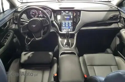 SUBARU Outback 