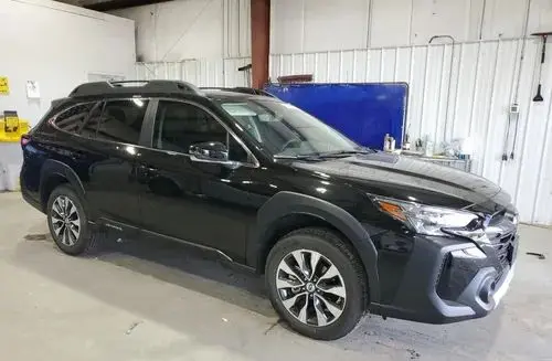 SUBARU Outback 