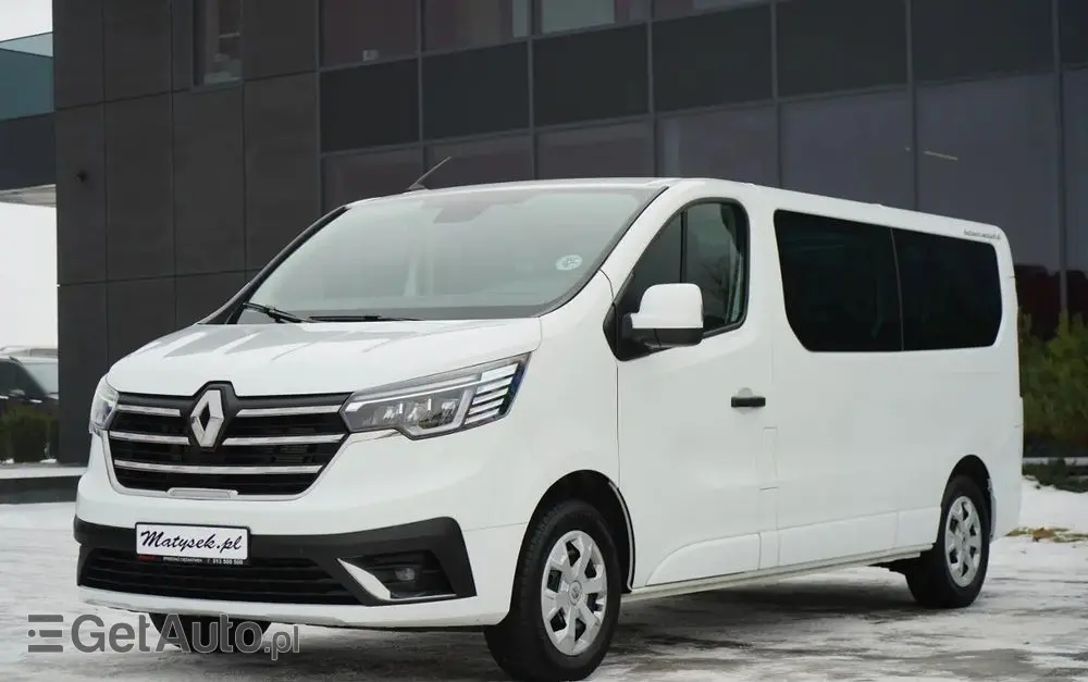 RENAULT TRAFIC III / BUS / 9 MIEJSC / PIERWSZY WŁAŚCICIEL / POLSKI SALON / 2022 ROK / 