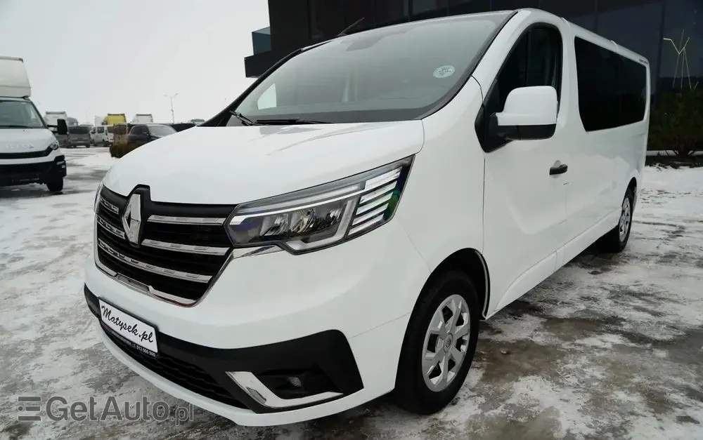 RENAULT TRAFIC III / BUS / 9 MIEJSC / PIERWSZY WŁAŚCICIEL / POLSKI SALON / 2022 ROK / 