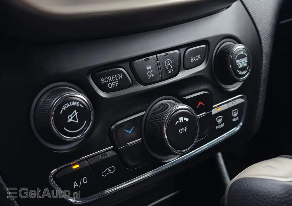 JEEP Cherokee 3.2 V6 Pentastar Active Drive I Automatik Limited