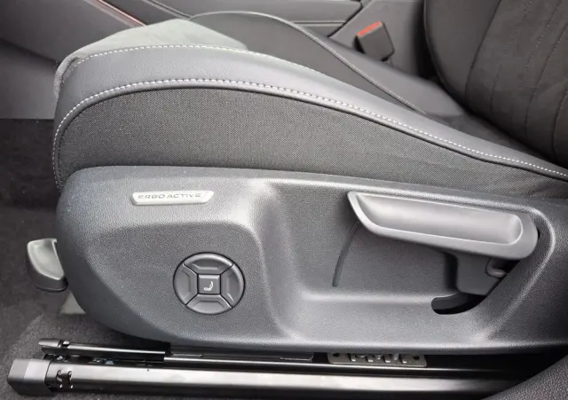 VOLKSWAGEN T-Roc 1.5 TSI Style DSG