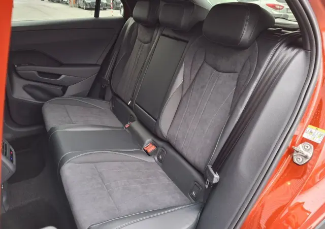 VOLKSWAGEN T-Roc 1.5 TSI Style DSG