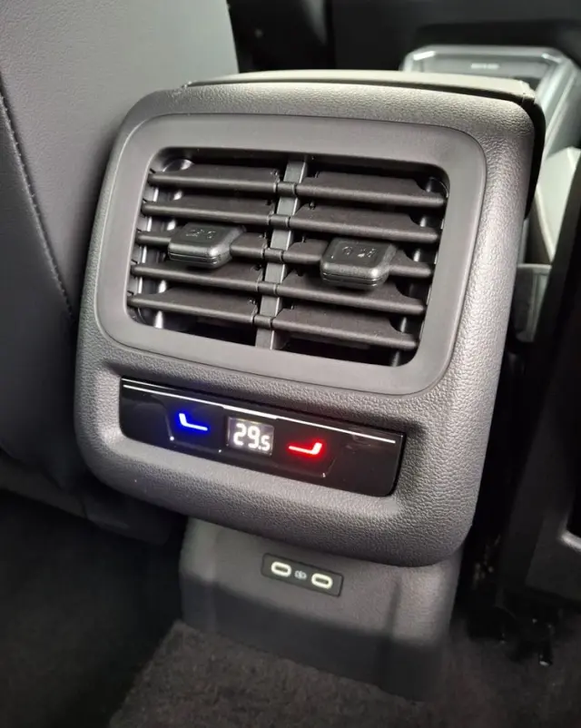 VOLKSWAGEN T-Roc 1.5 TSI Style DSG