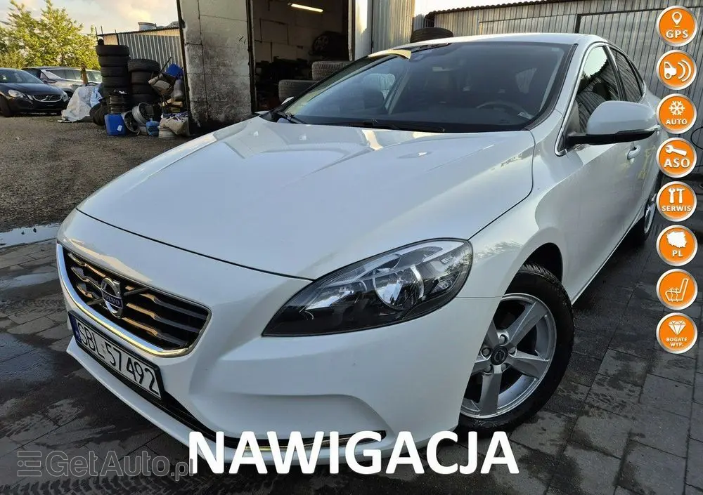 VOLVO V40 D2 Summum