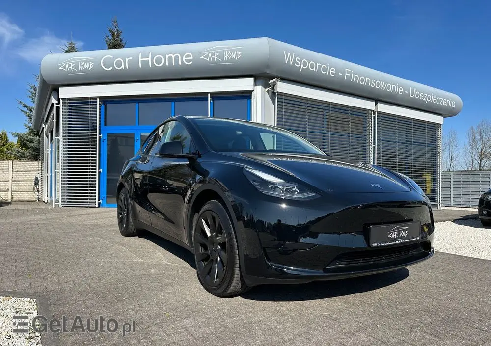 TESLA Model Y RWD