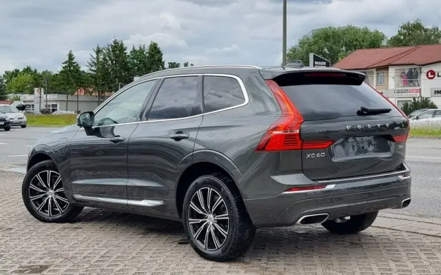 VOLVO XC 60 