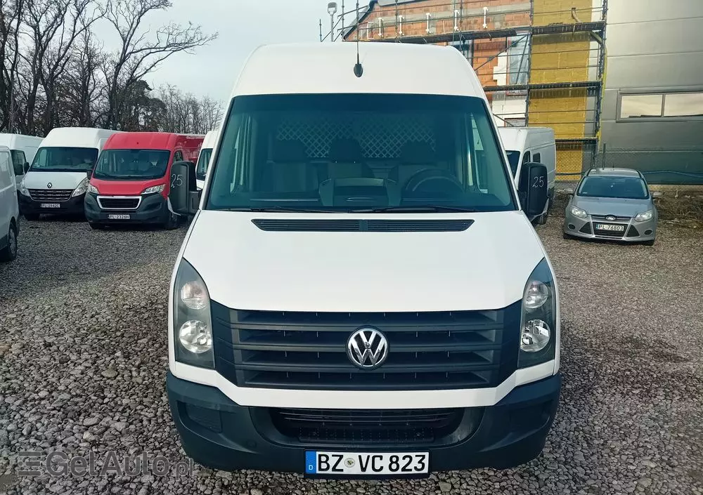 VOLKSWAGEN Crafter 