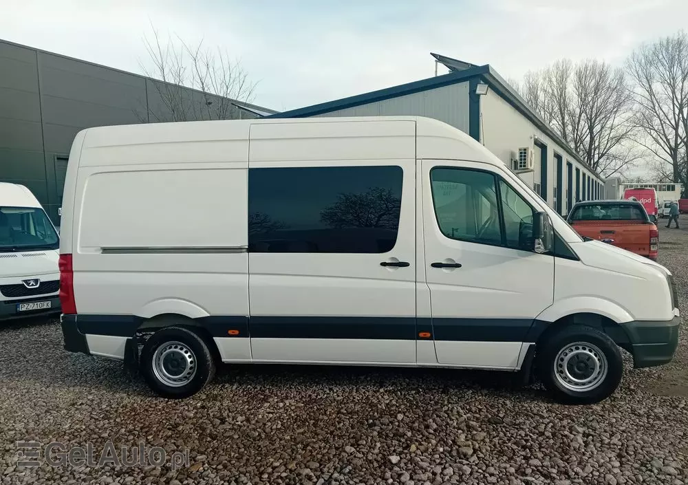 VOLKSWAGEN Crafter 