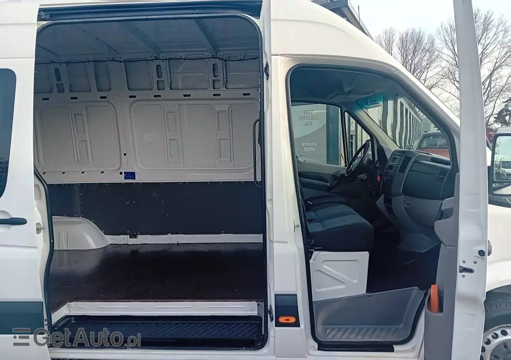 VOLKSWAGEN Crafter 