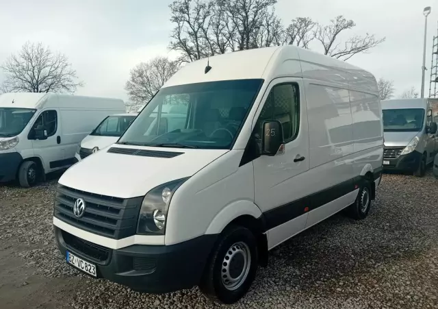 VOLKSWAGEN Crafter 