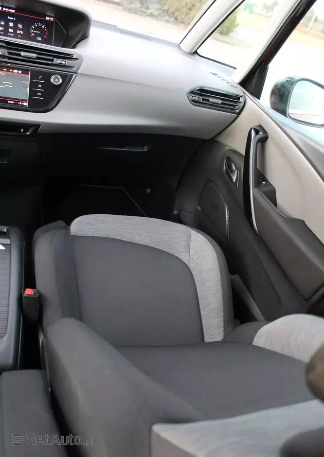 CITROËN C4 SpaceTourer 1.2 PureTech Shine S&S EAT8