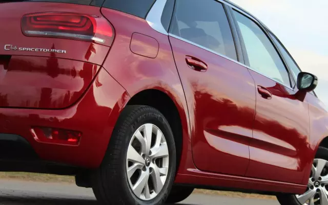 CITROËN C4 SpaceTourer 1.2 PureTech Shine S&S EAT8