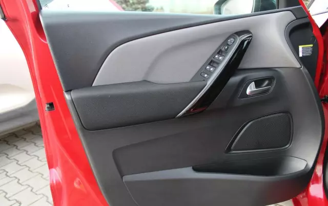 CITROËN C4 SpaceTourer 1.2 PureTech Shine S&S EAT8