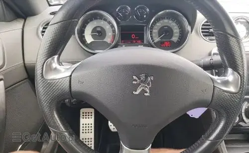 PEUGEOT RCZ 