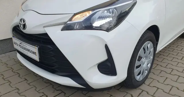 TOYOTA Yaris 1.5 Active