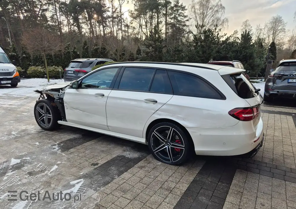 MERCEDES-BENZ Klasa E 