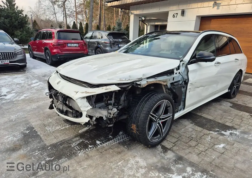 MERCEDES-BENZ Klasa E 