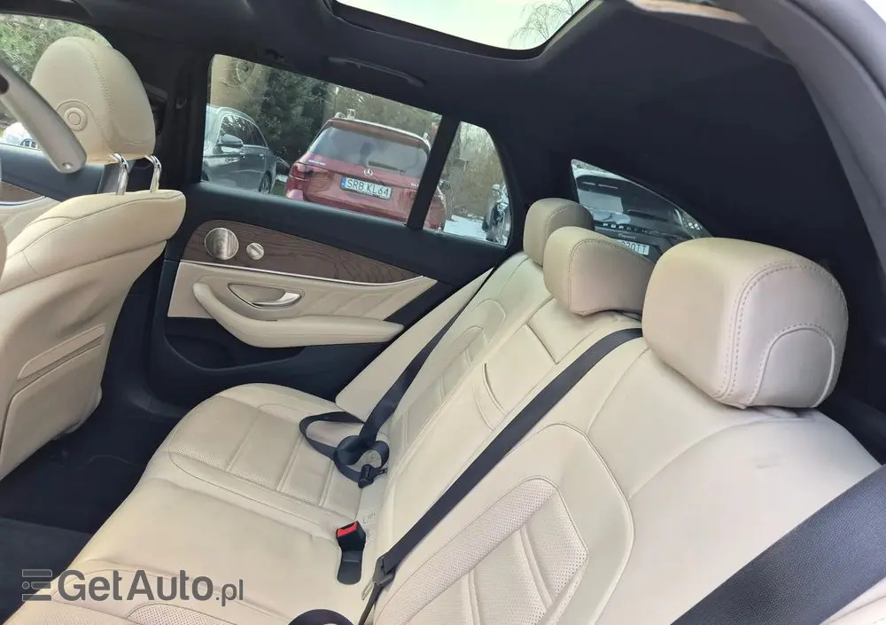 MERCEDES-BENZ Klasa E 