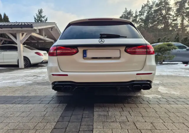 MERCEDES-BENZ Klasa E 