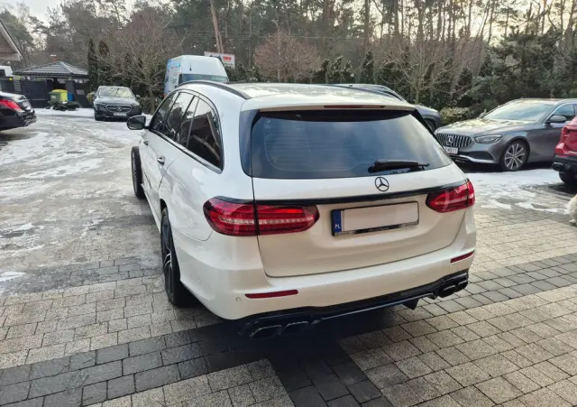 MERCEDES-BENZ Klasa E 