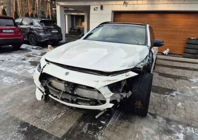 MERCEDES-BENZ Klasa E 