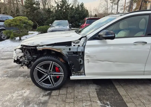 MERCEDES-BENZ Klasa E 