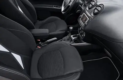 ALFA ROMEO Mi.to 