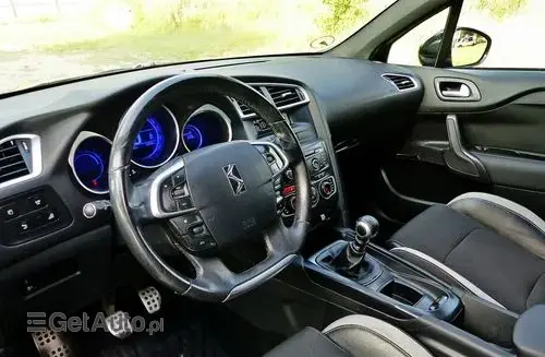 CITROEN DS4 