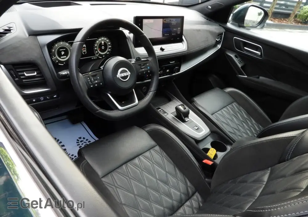 NISSAN Qashqai 1.3 DIG-T MHEV Xtronic Tekna+