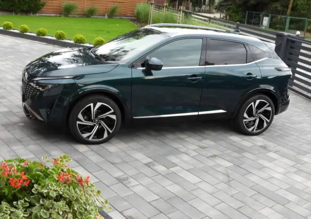 NISSAN Qashqai 1.3 DIG-T MHEV Xtronic Tekna+
