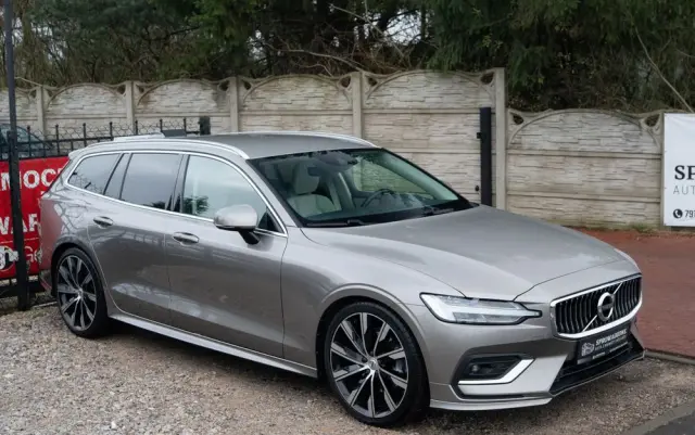 VOLVO V60 B4 B Geartronic Inscription
