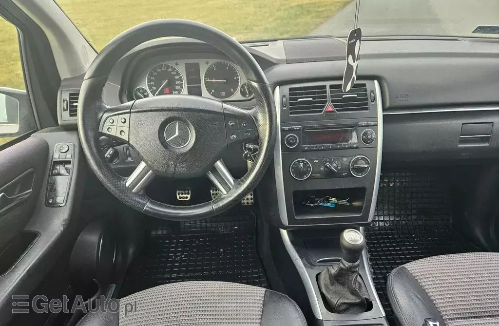 MERCEDES-BENZ Klasa B 