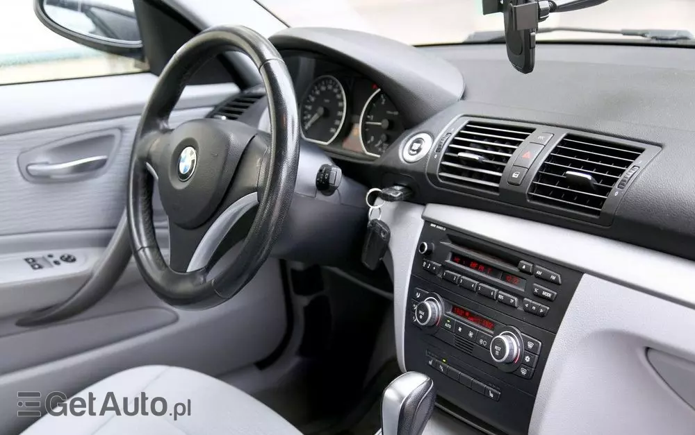 BMW Seria 1 118d Sport Line