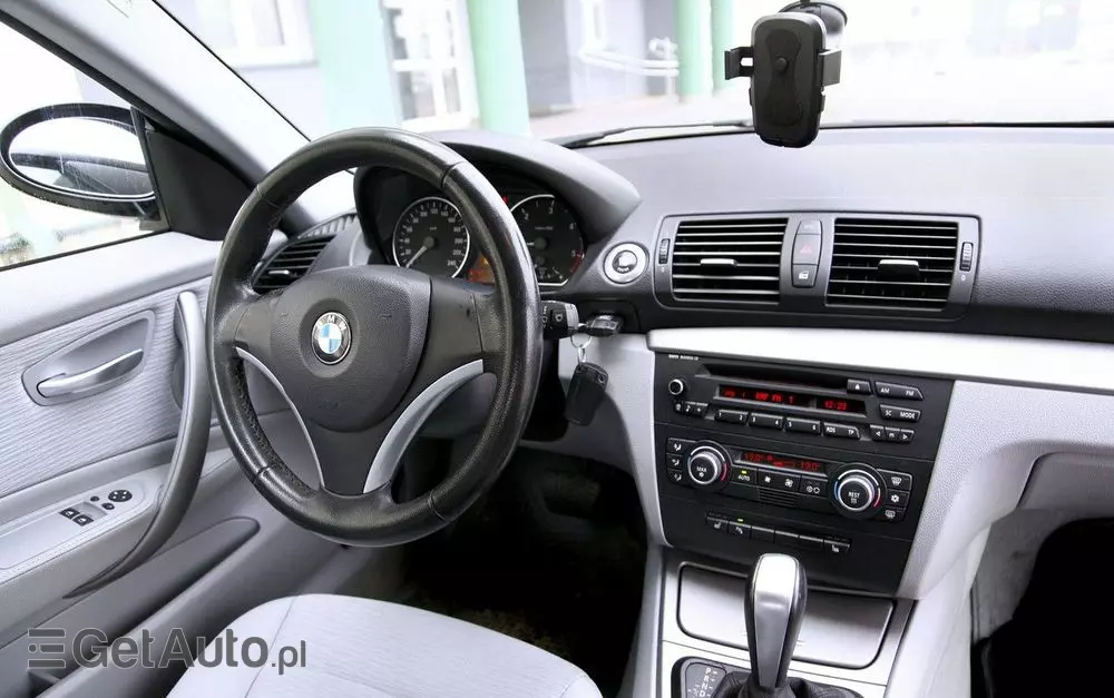 BMW Seria 1 118d Sport Line