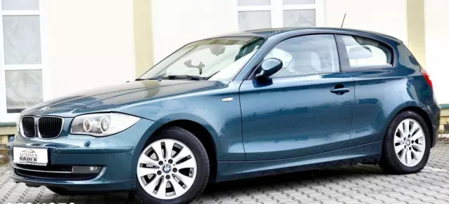 BMW Seria 1 118d Sport Line