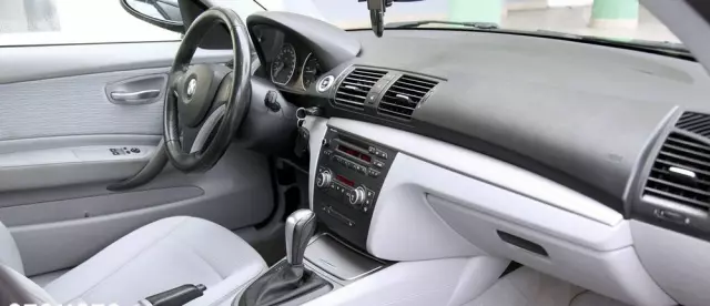 BMW Seria 1 118d Sport Line