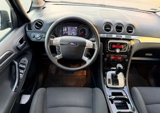 FORD S-Max 2.0 T Trend MPS6