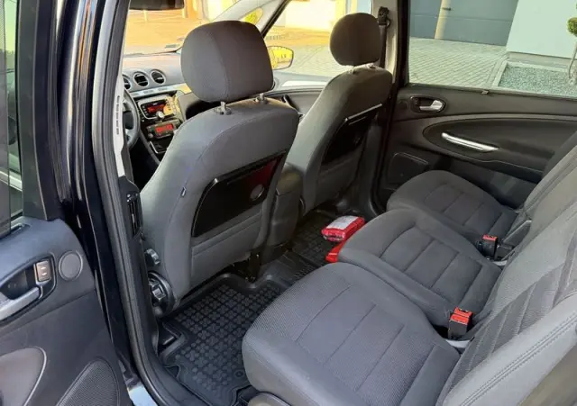 FORD S-Max 2.0 T Trend MPS6