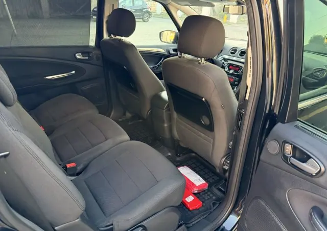 FORD S-Max 2.0 T Trend MPS6