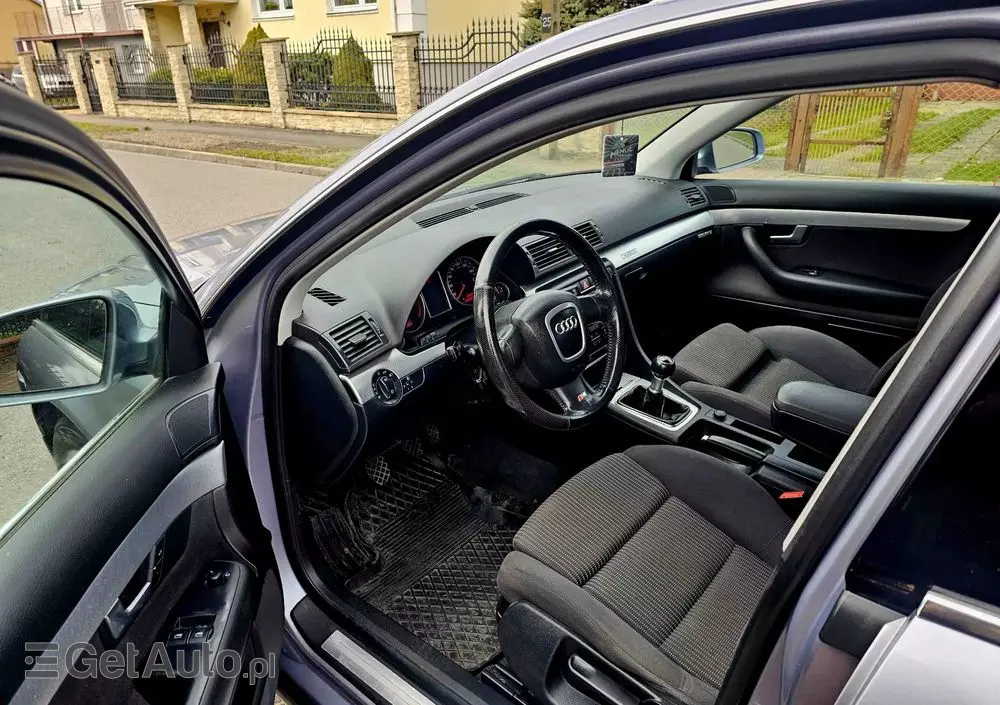 AUDI A4 Avant 1.8 T quattro