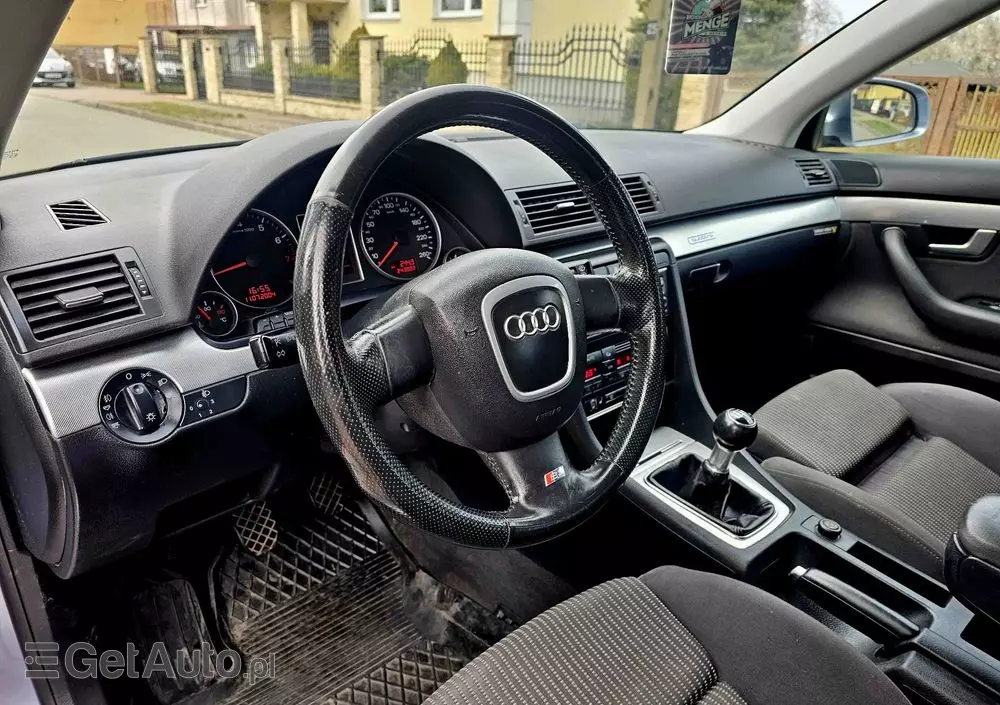 AUDI A4 Avant 1.8 T quattro