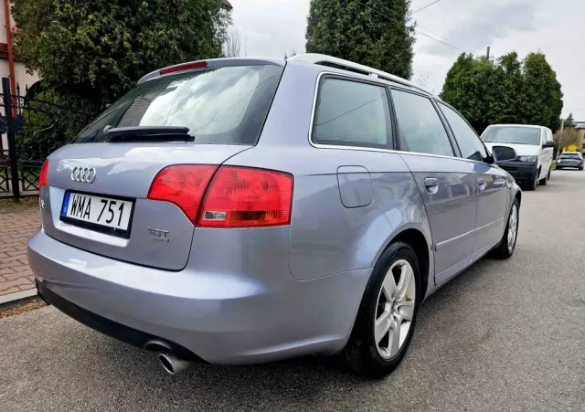 AUDI A4 Avant 1.8 T quattro