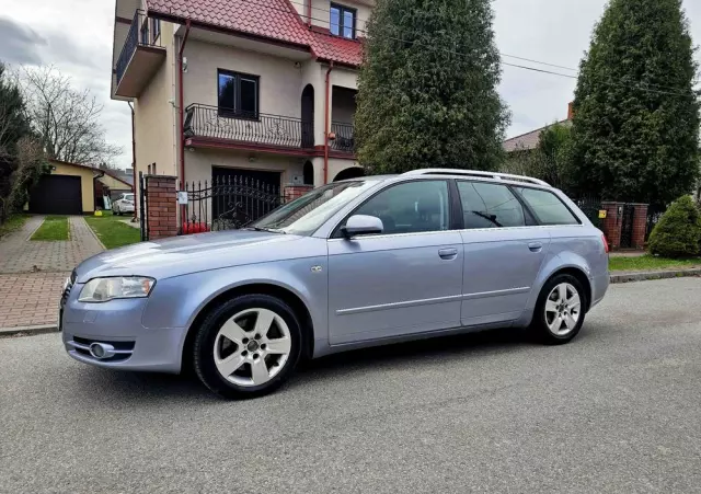 AUDI A4 Avant 1.8 T quattro