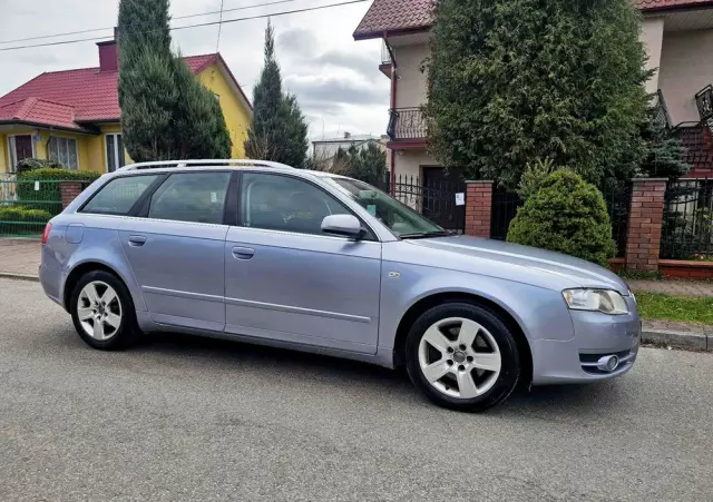 AUDI A4 Avant 1.8 T quattro