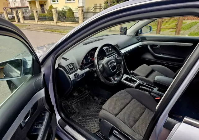 AUDI A4 Avant 1.8 T quattro